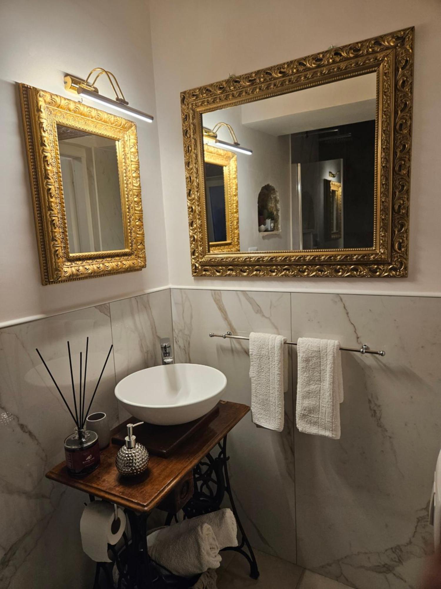 Niloufar Residence Napoli 外观 照片